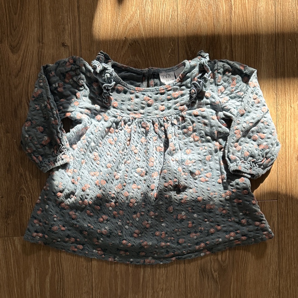 Zara Kids Floral Textured Blouse - Gray and Pink